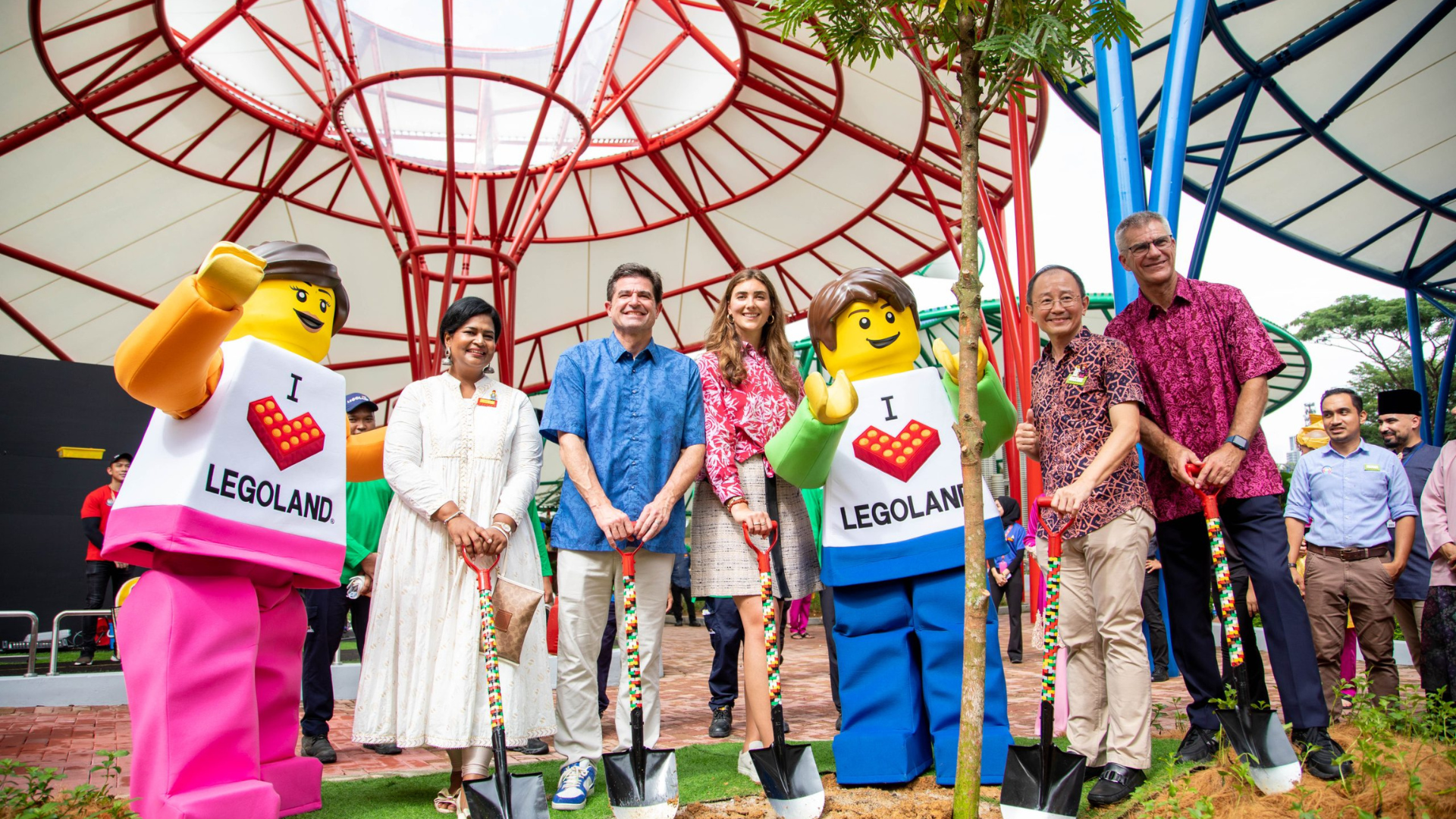 Legoland - Carousel (1)-1